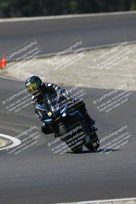 media/Sep-21-2025-TrackDaz (Sun) [[277c75b276]]/C Group/1140pm (Turn 3)/